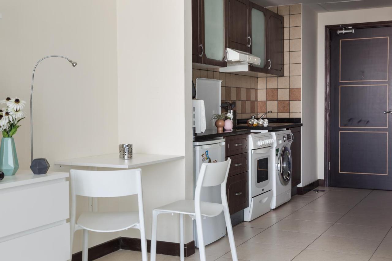 Higuests - Cozy Studio With Panoramic Views On The Lake Apartment Дубай Екстериор снимка